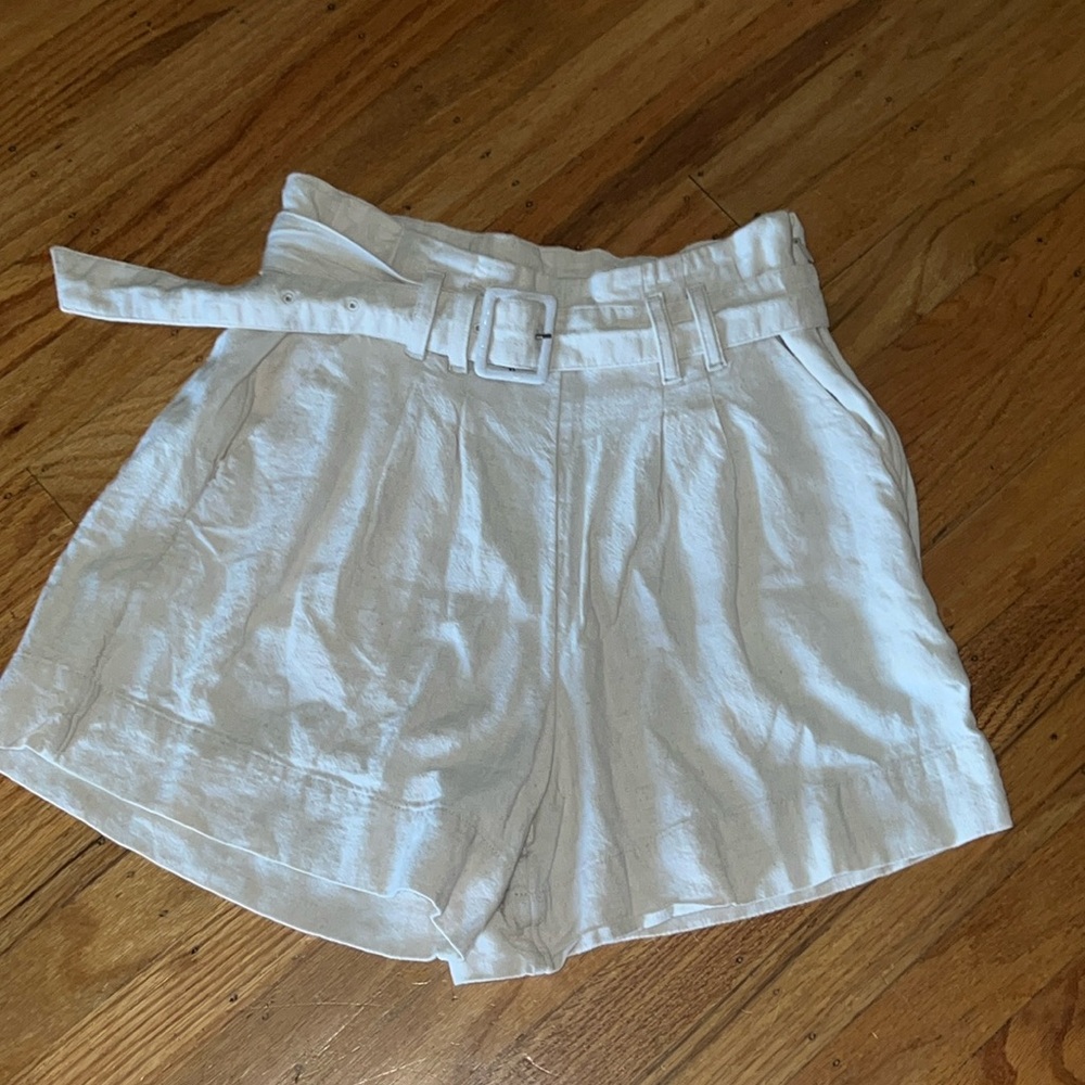 Abercrombie & Fitch Linen Belted Shorts